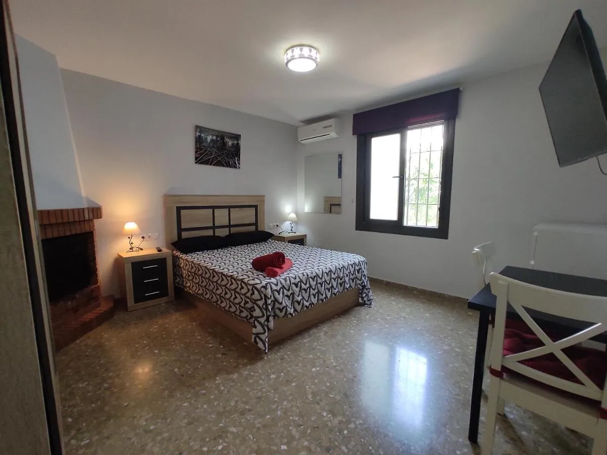 Homestay szállás Villa Patricia Málaga