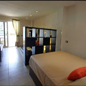 https://torres-del-sol-playa-de-las-americas-tenerife-38650-4.tenerifehoteles.net