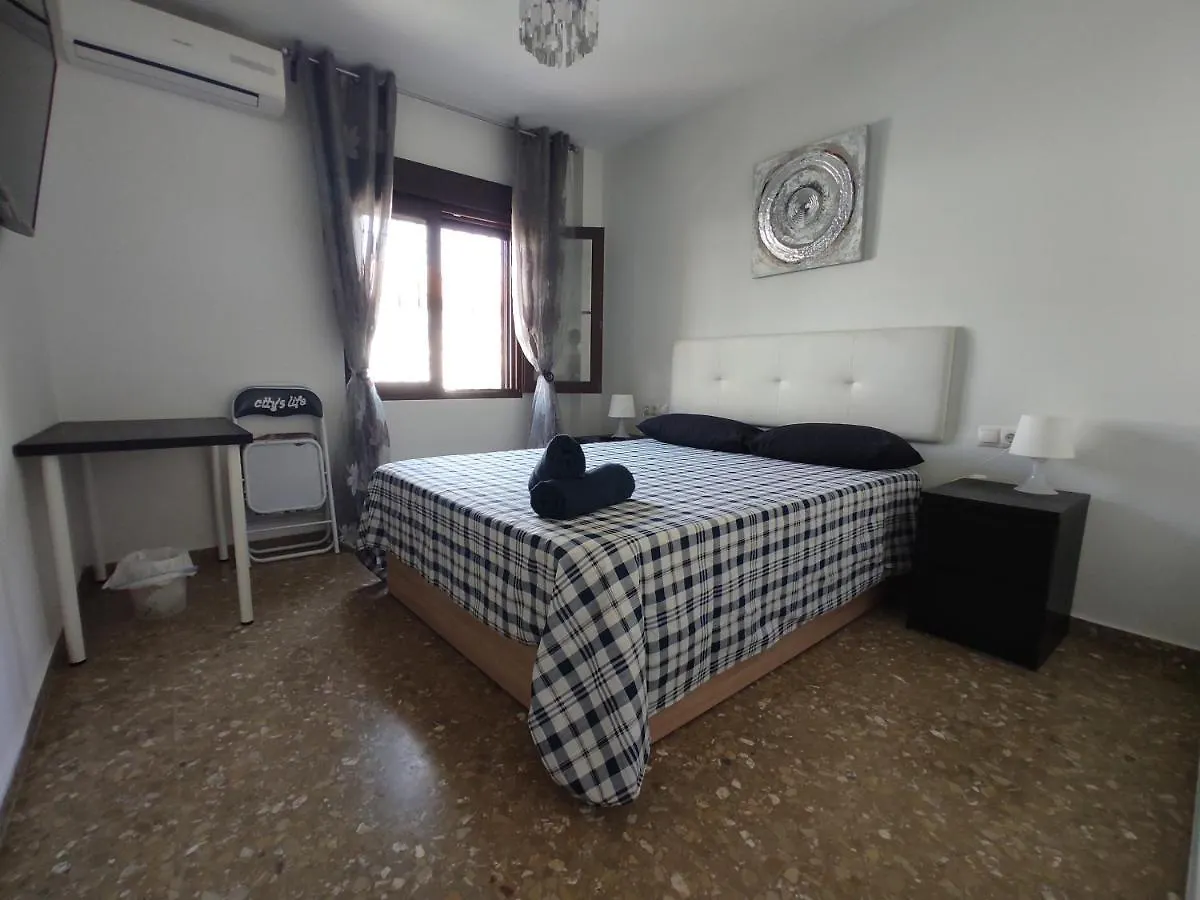 Villa Patricia Málaga Quarto em Acomodações Particulares