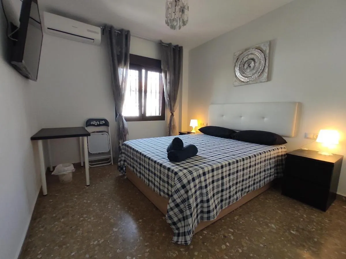Villa Patricia Málaga 0*,